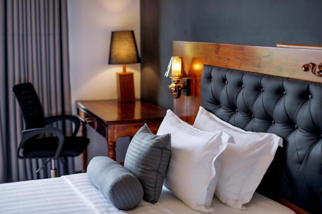Covanro Sigiriya - Brand New Luxury Hotel Εξωτερικό φωτογραφία