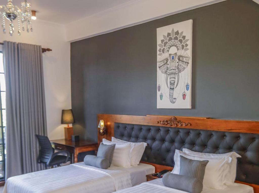 Covanro Sigiriya - Brand New Luxury Hotel Εξωτερικό φωτογραφία